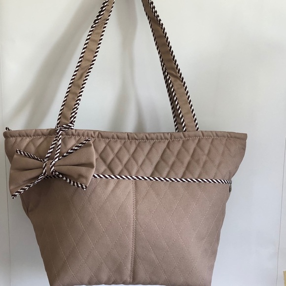 Hand made from Thailand Quilted travel Tote - Picture 2 of 7